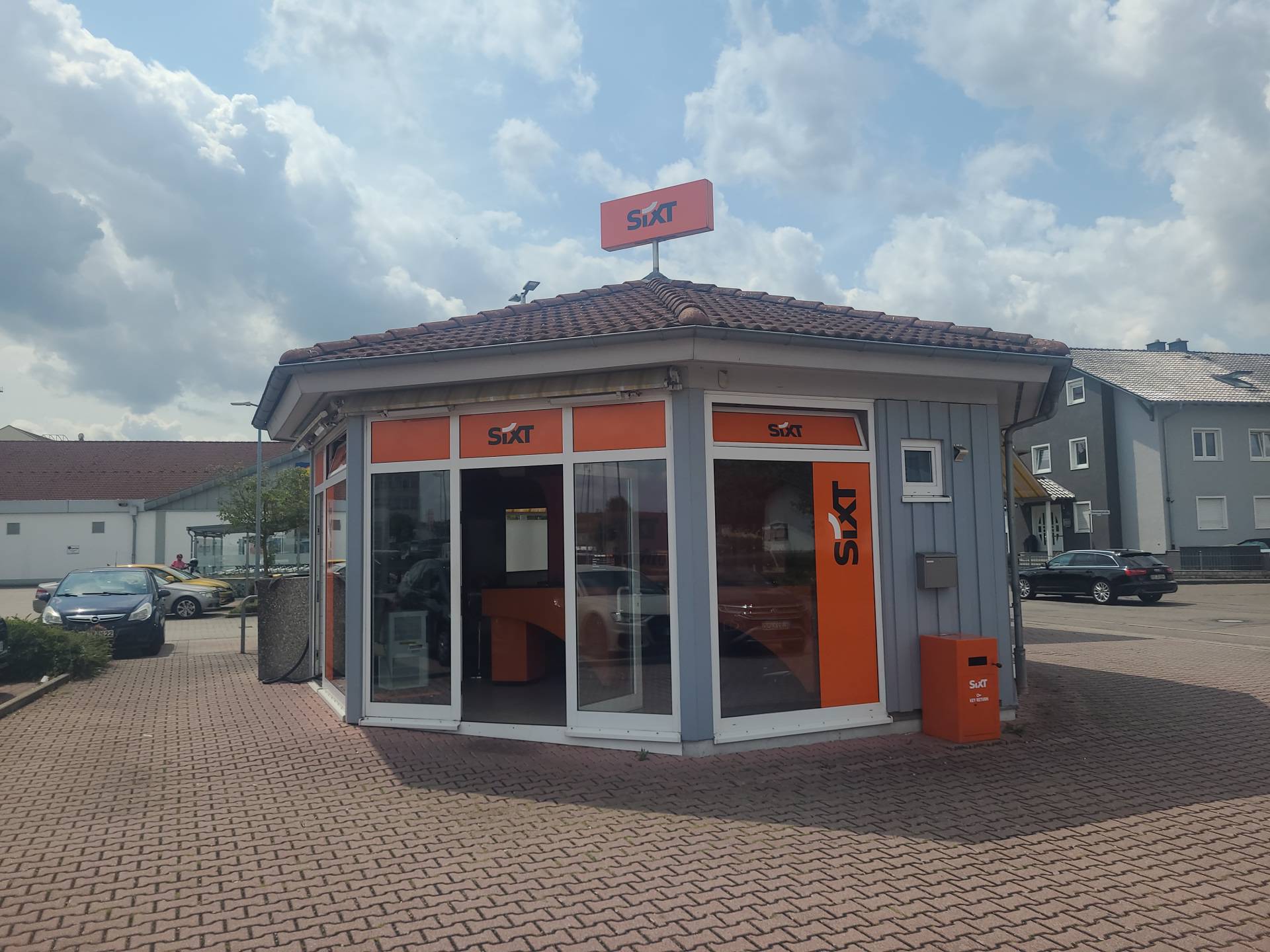SIXT Autovermietung Sinsheim, Steinsbergstr. 3 in Sinsheim