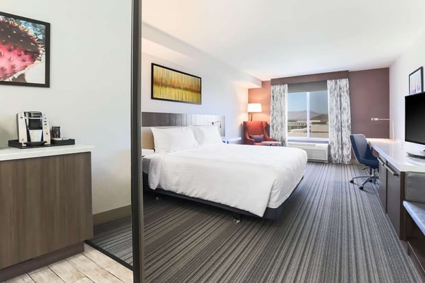 Images Hilton Garden Inn Reno