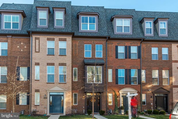 Images Jim Bim of Winning Edge Real Estate