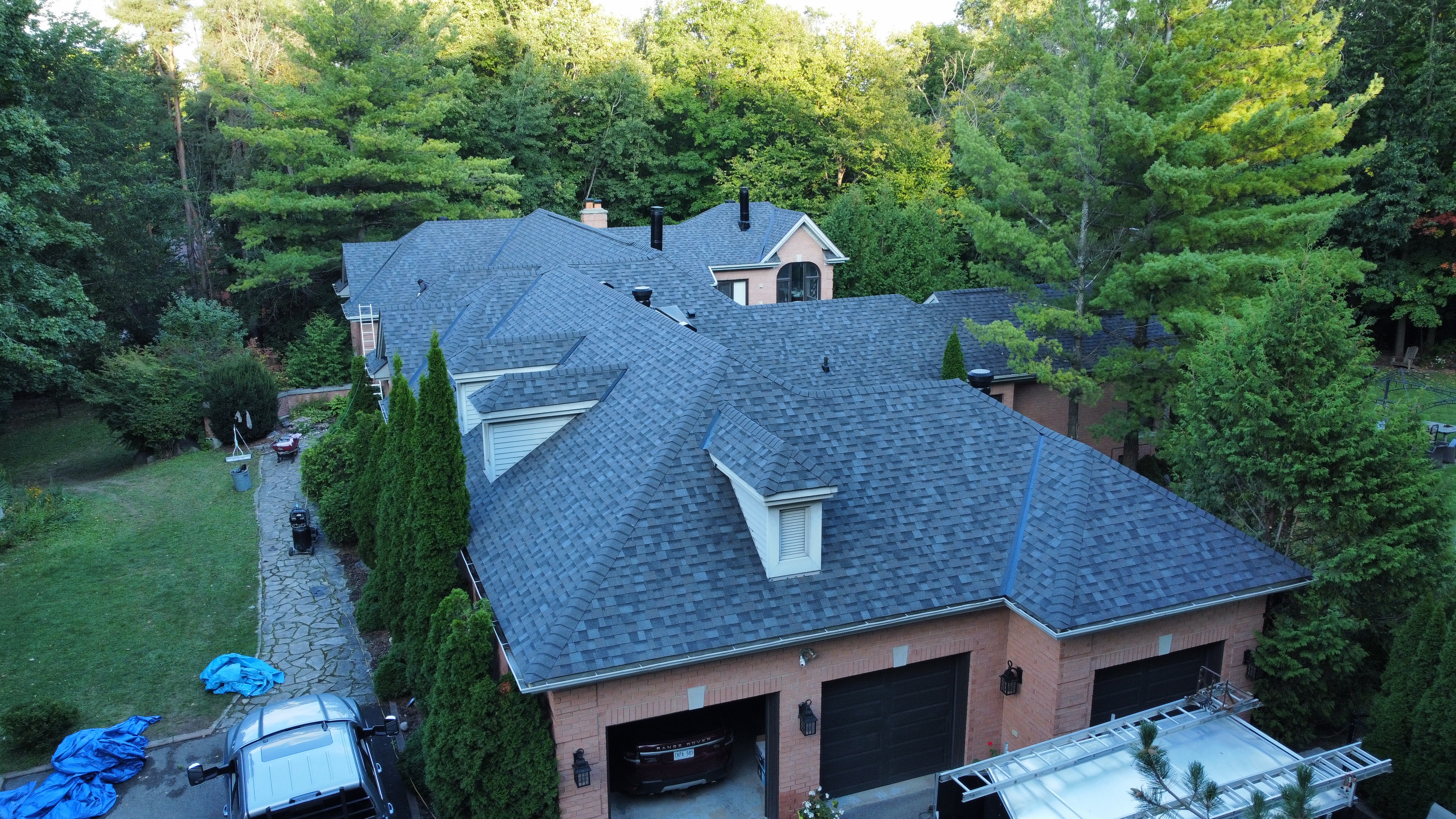 Images Ontario Certified Roofing