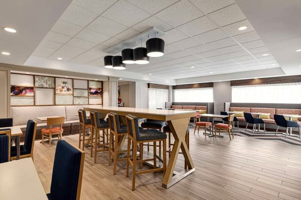 Images Hampton Inn Waynesboro/Stuarts Draft