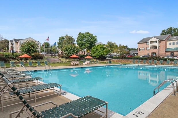 Images Silver Spring Station Apartment Homes