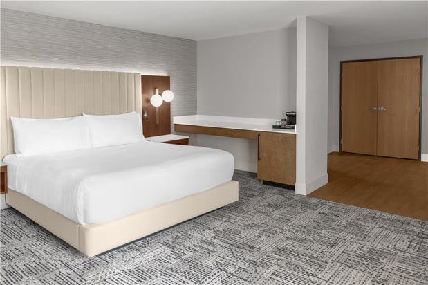 Images DoubleTree by Hilton Owatonna