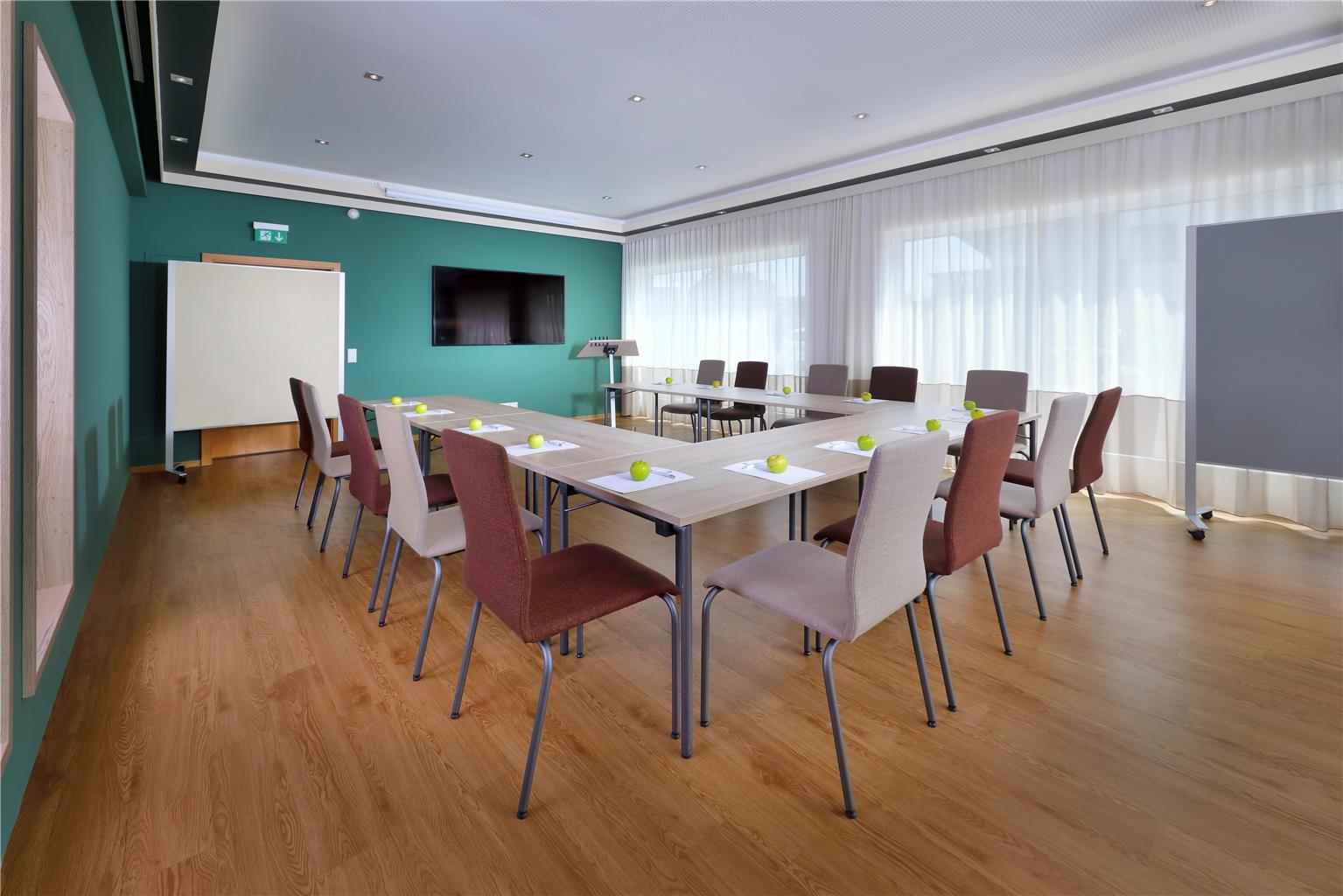 Best Western Hotel Brunnenhof, Hauptstrasse 231 in Weibersbrunn