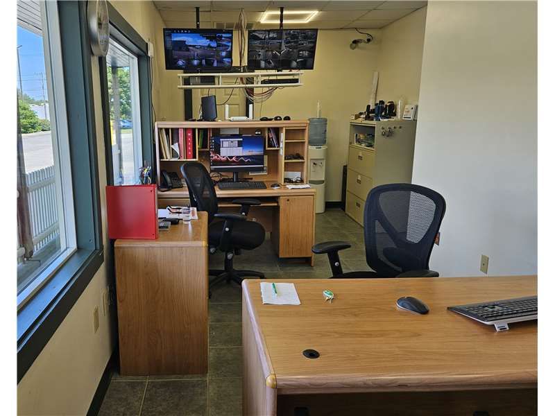 Office - Extra Space Storage at 42 Gallen Rd, Kingston, MA 02364