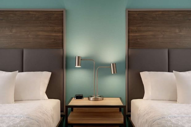 Images Tru by Hilton Sandusky