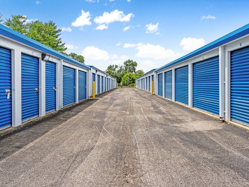 Security Screens - Storage Express at 1129 S Gardner St, Scottsburg, IN 47170