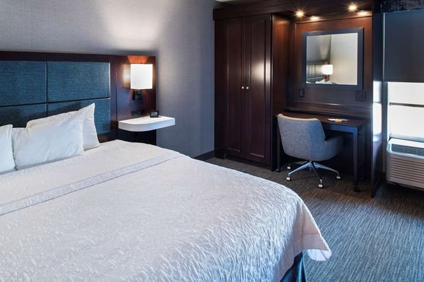 Images Hampton Inn & Suites Chicago/Lincolnshire
