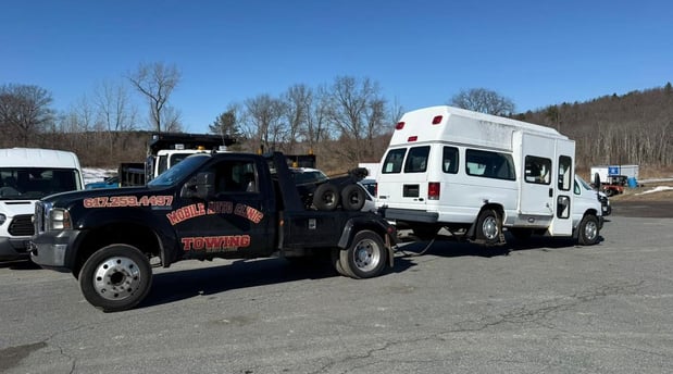 Images Mobile Auto Clinic Towing