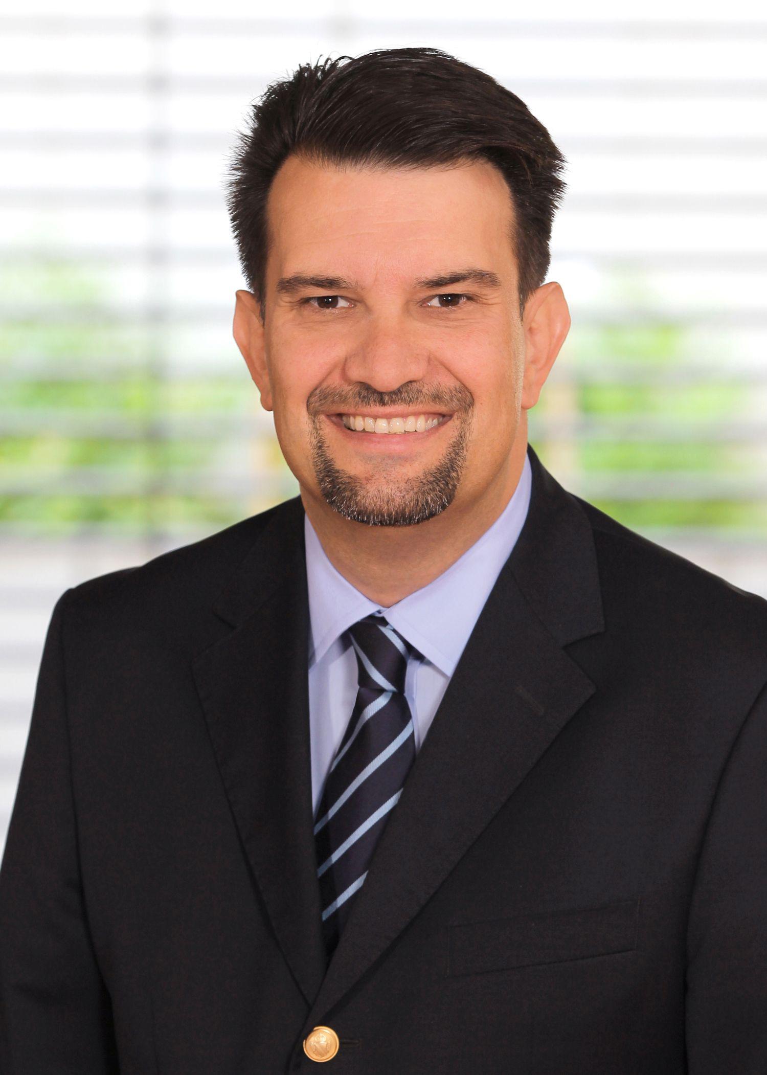 AXA Versicherungen Würzburg Bernreuther GmbH & Co.KG, Haugerpfarrgasse 1 in Würzburg