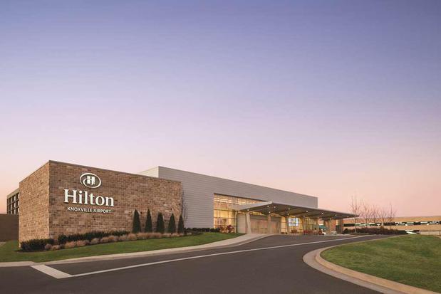 Images Hilton Knoxville Airport