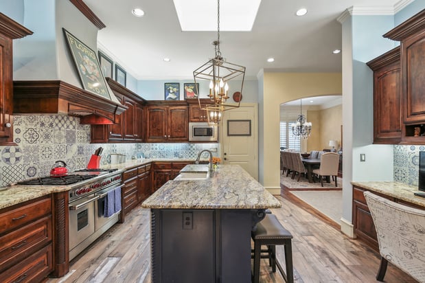 Images John J. Canterbury III | Allie Beth Allman & Associates