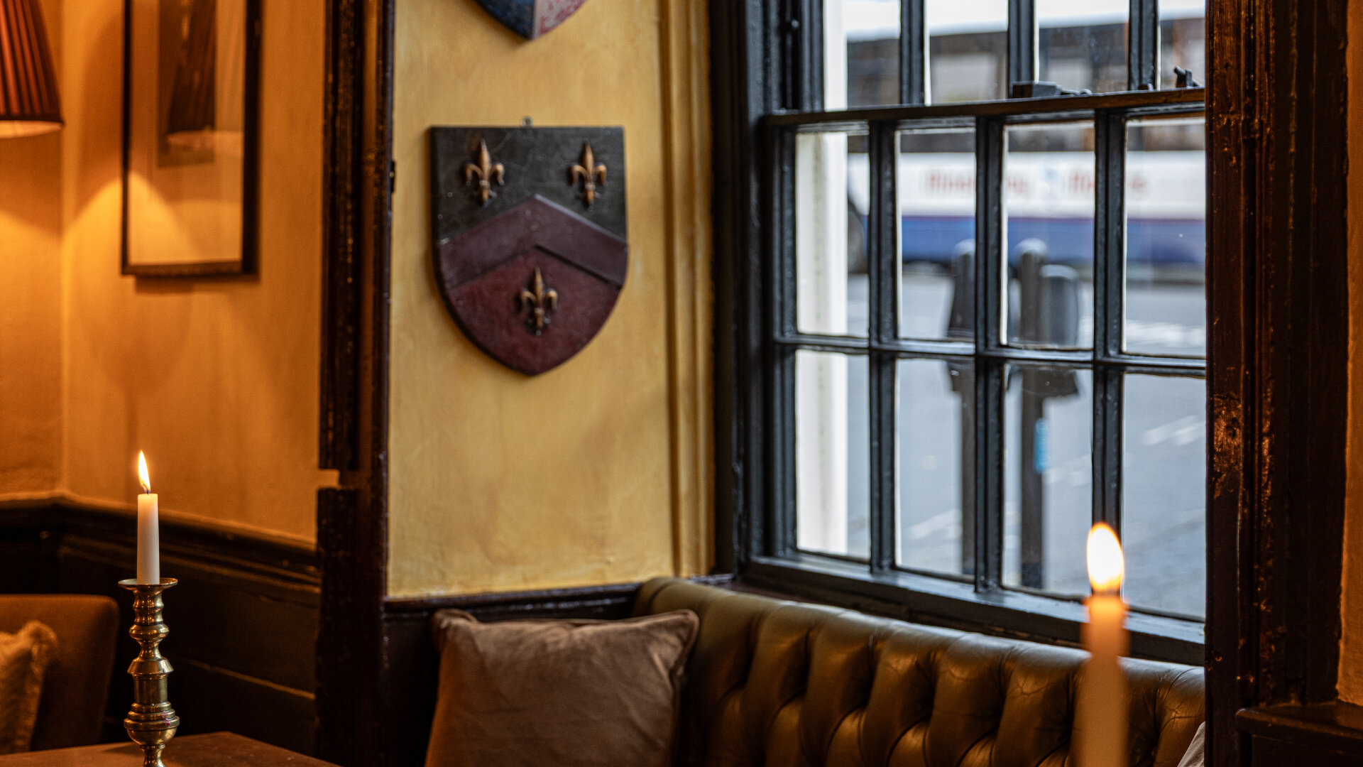 Images The Blue Boar