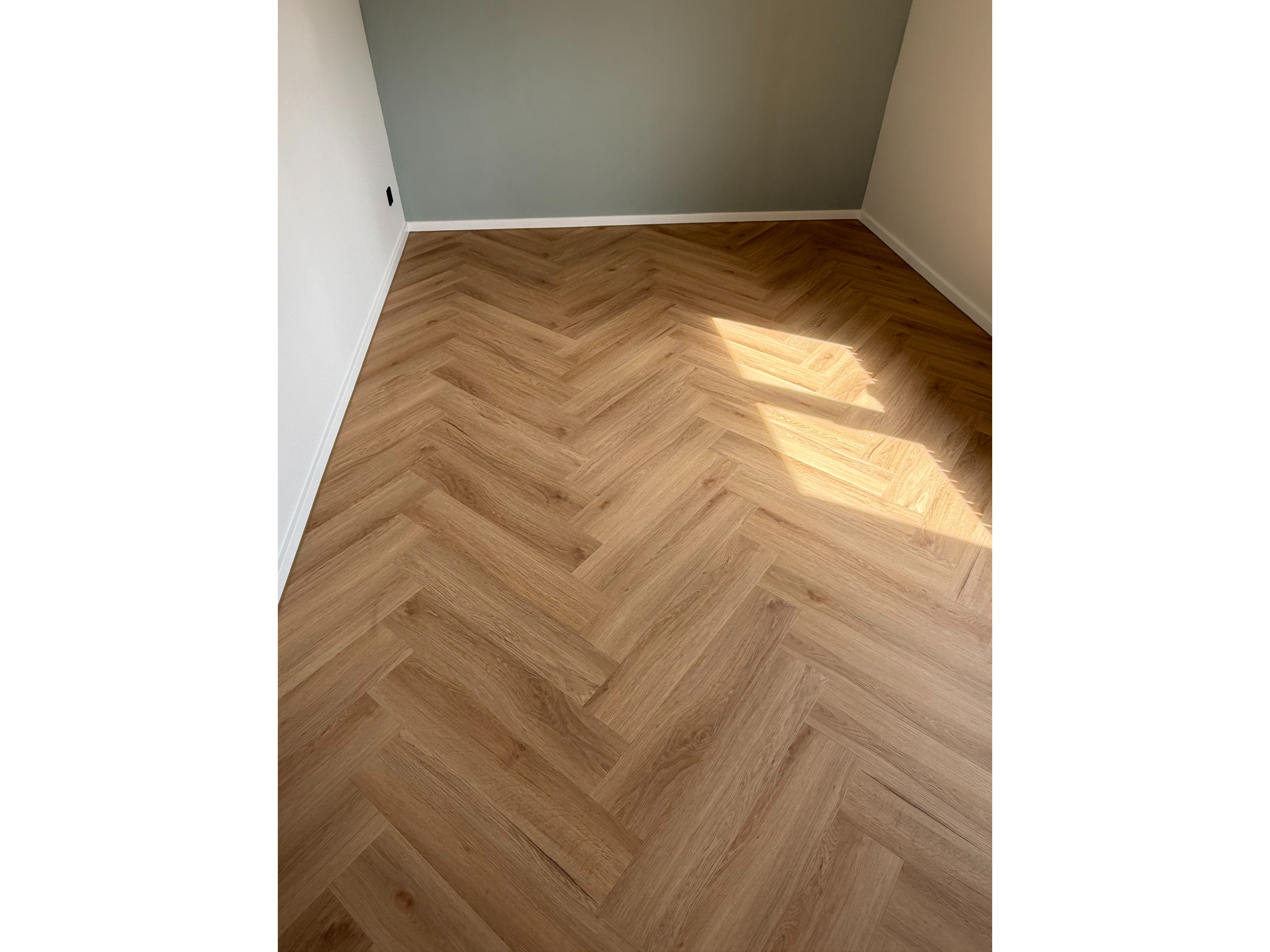 Boden & Malermanufaktur GmbH, Krefelder Strasse 58 in Meerbusch