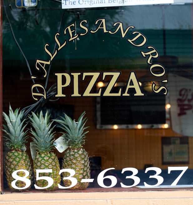 Images D'Allesandro's Pizza