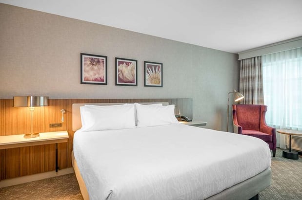 Images Hilton Garden Inn Boston Logan Airport
