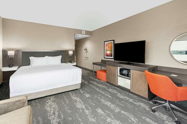 Images Hampton Inn & Suites Spokane Downtown-South
