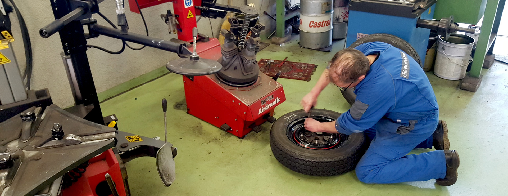 Schlossgarage Furrer AG, Esslingerstrasse 2 in Grüningen