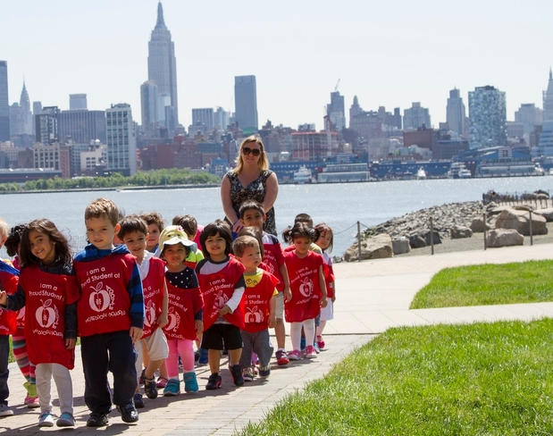 Images Apple Montessori Schools & Camps - Hoboken