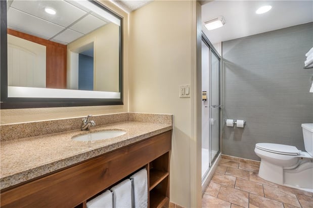 Images Best Western Plus Clocktower Inn