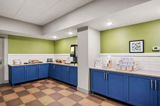 Images Spark by Hilton Stevensville