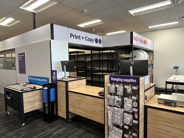 Images FedEx Office Print & Ship Center