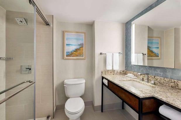 Images Hilton Garden Inn Carlsbad Beach