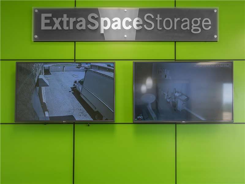 Security Screens - Extra Space Storage at 1150 Brand Ln, Kissimmee, FL 34744