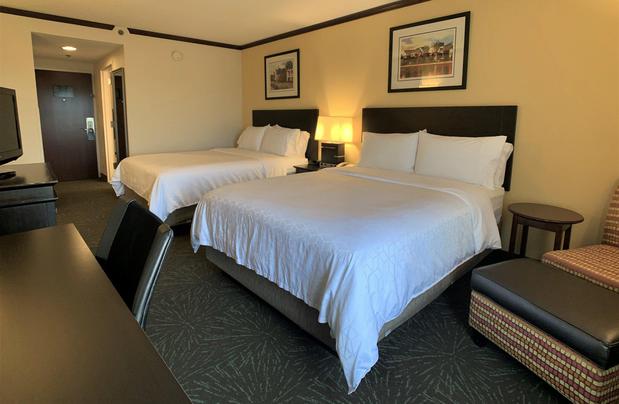 Images Holiday Inn Express & Suites Charleston-Ashley Phosphate, an IHG Hotel