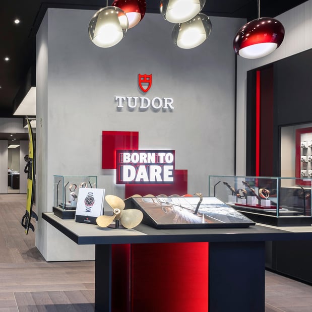 Images TUDOR Boutique Kalakaua Avenue