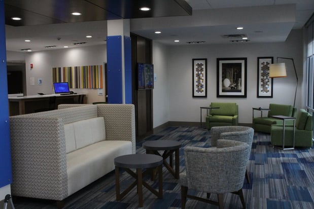 Images Holiday Inn Express & Suites Milledgeville by IHG