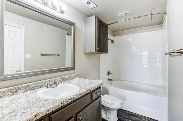 Images Saxony at Chase Oaks Apartments