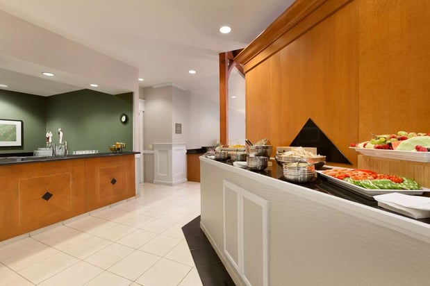 Images Embassy Suites by Hilton Newark Wilmington South