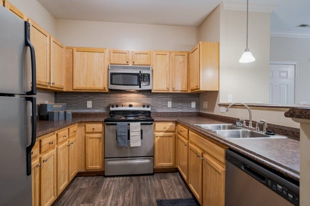 Images Carden Place Apartment Homes