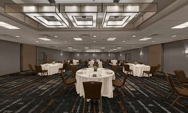 Images Embassy Suites by Hilton Oklahoma City Will Rogers Airport