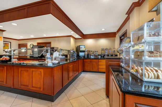 Images Best Western Plus Orange County Airport North