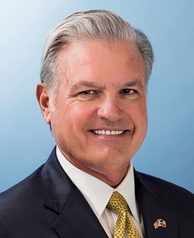 Images Larry Padron - Branch Manager, Ameriprise Financial Services, LLC