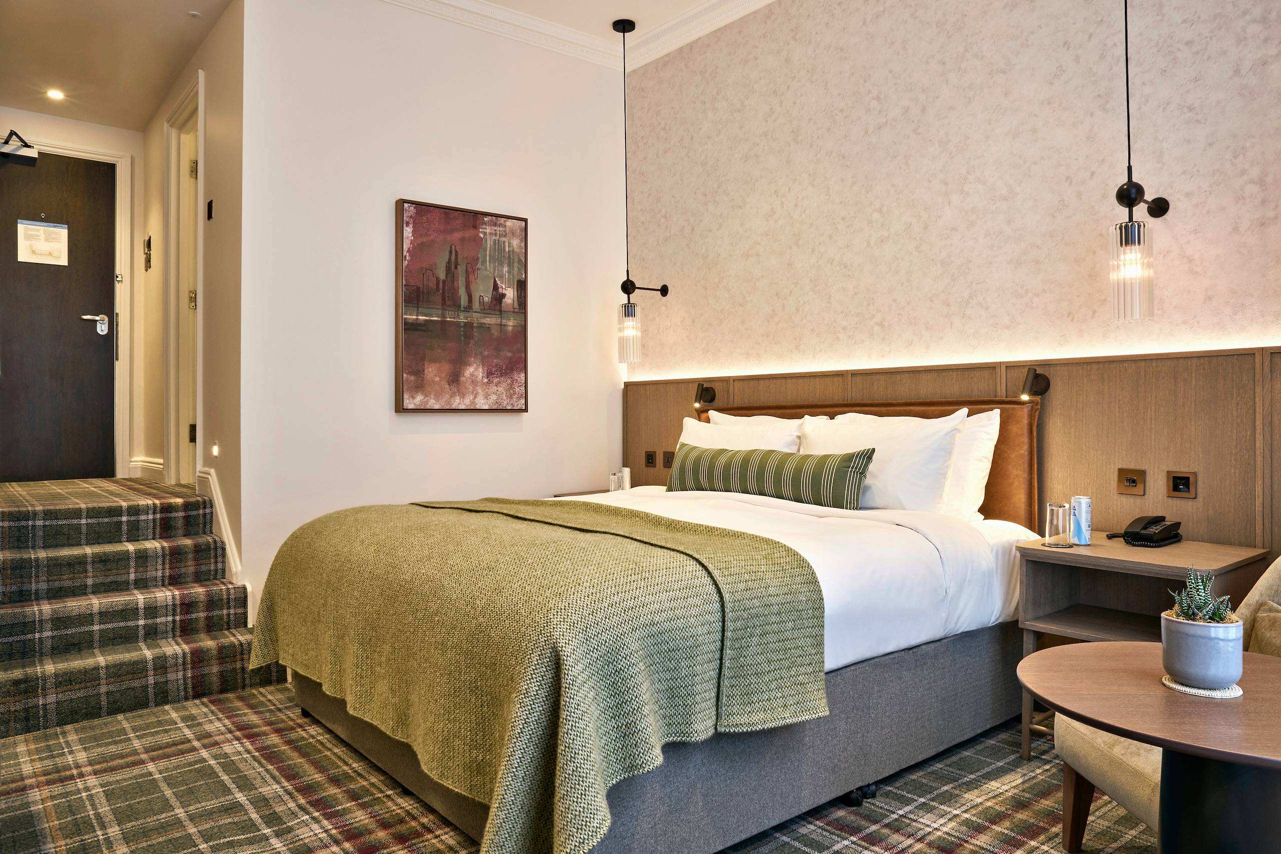Premium King Room