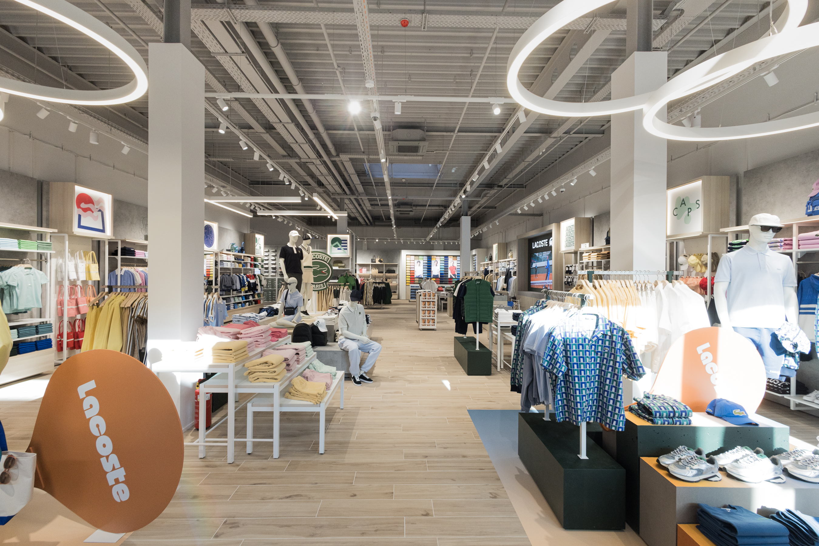 Bild 1 Lacoste Outlet Metzingen in Metzingen