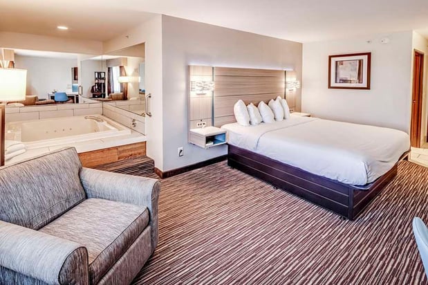 Images Best Western Port Columbus
