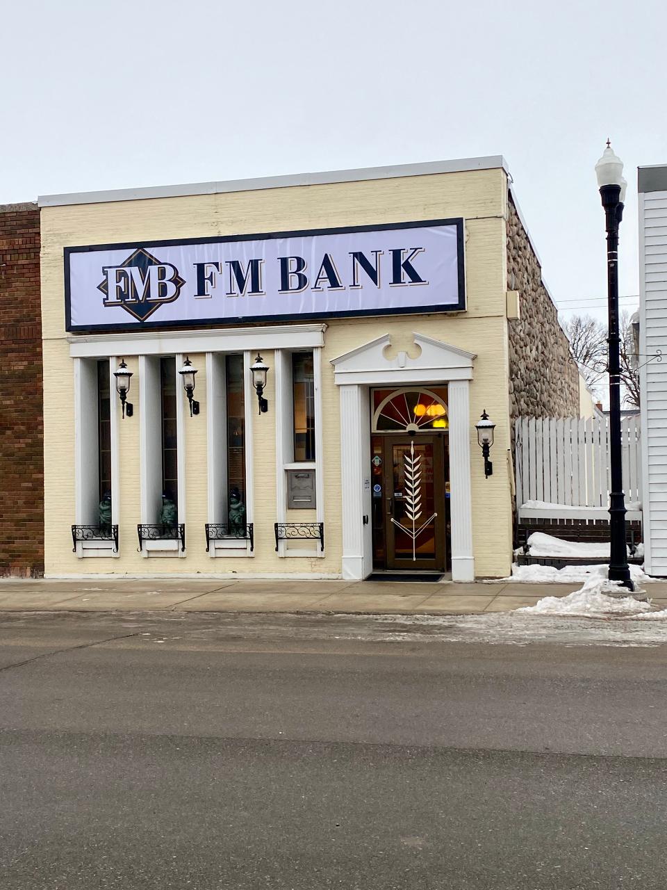 FM BANK, Wheaton, MN