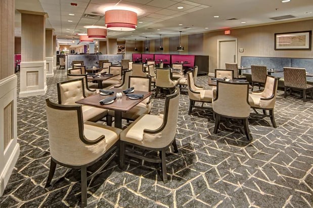 Images DoubleTree by Hilton Hotel Decatur Riverfront