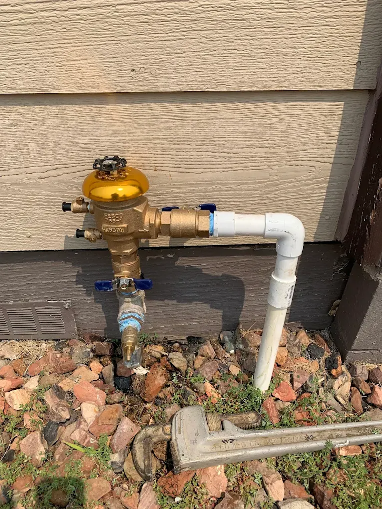 Drain Master Plumbing Solutions Image