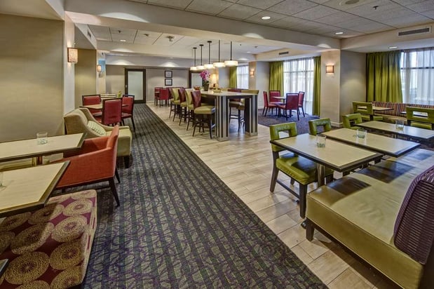 Images Hampton Inn Dunn