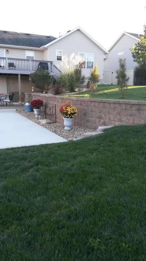 KJ's Green Thumb & Landscaping LLC Image