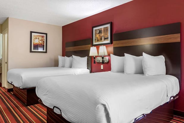 Images Best Western Lindale Inn