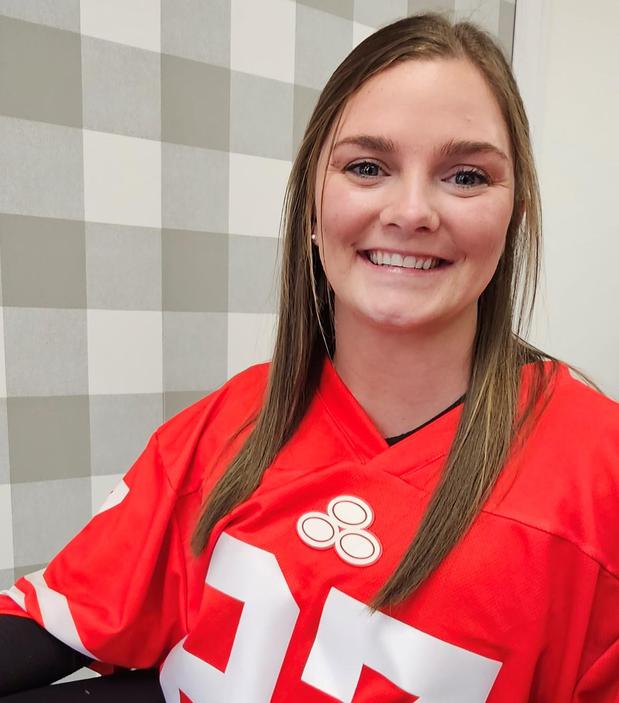 Images Laura San Nicolas - State Farm Insurance Agent