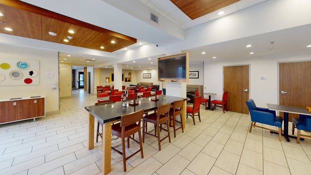 Images Holiday Inn Express South Burlington by IHG