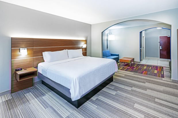 Images Holiday Inn Express & Suites Amarillo East by IHG