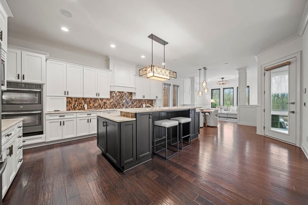 Images Teresa Powell, Realtor